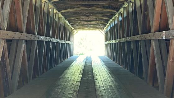 Image of a covered bridge, Greenup, KY